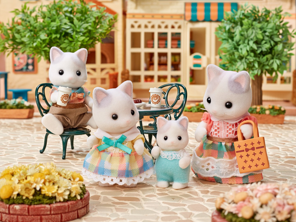 Epoch -Figurine Sylvanian Families-Familia Pisicutelor Latte [4]