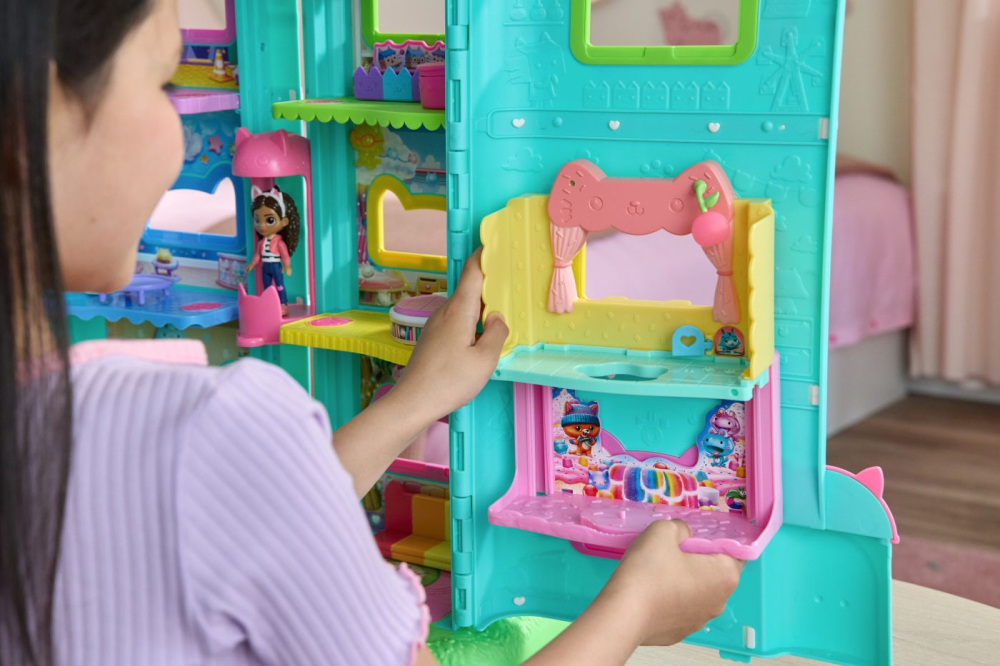Gabbys Dollhouse Filmul Bucataria Magica A Lui Cakeys Cu Figurine Si Accesorii [3]