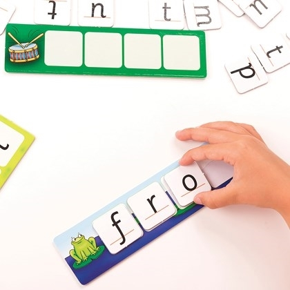 Orchard-Toys-Joc-educativ-in-limba-engleza-Potriveste-si-formeaza-cuvinte-MATCH-AND-SPELL [4]