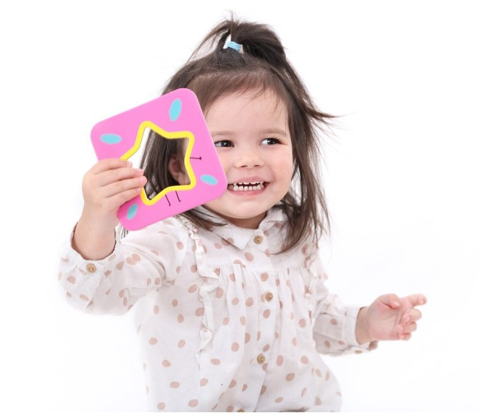 Joc educativ pentru copii si bebelusi, Banana Panda On the Go Discovering Shapes, Primele cartonase cu imagini si forme geometrice, 16 piese [2]