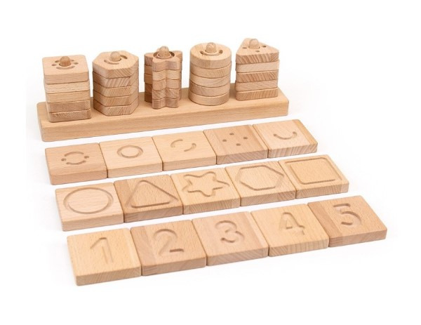 Joc-educativ-pentru-copii-si-copii-nevoi-speciale-didactic,-Andreu-Toys,-senzorial,-asociere-forme-si-cifre,-din-lemn-natur-cu-saculet-depozitare-ANDREU-TOYS [1]