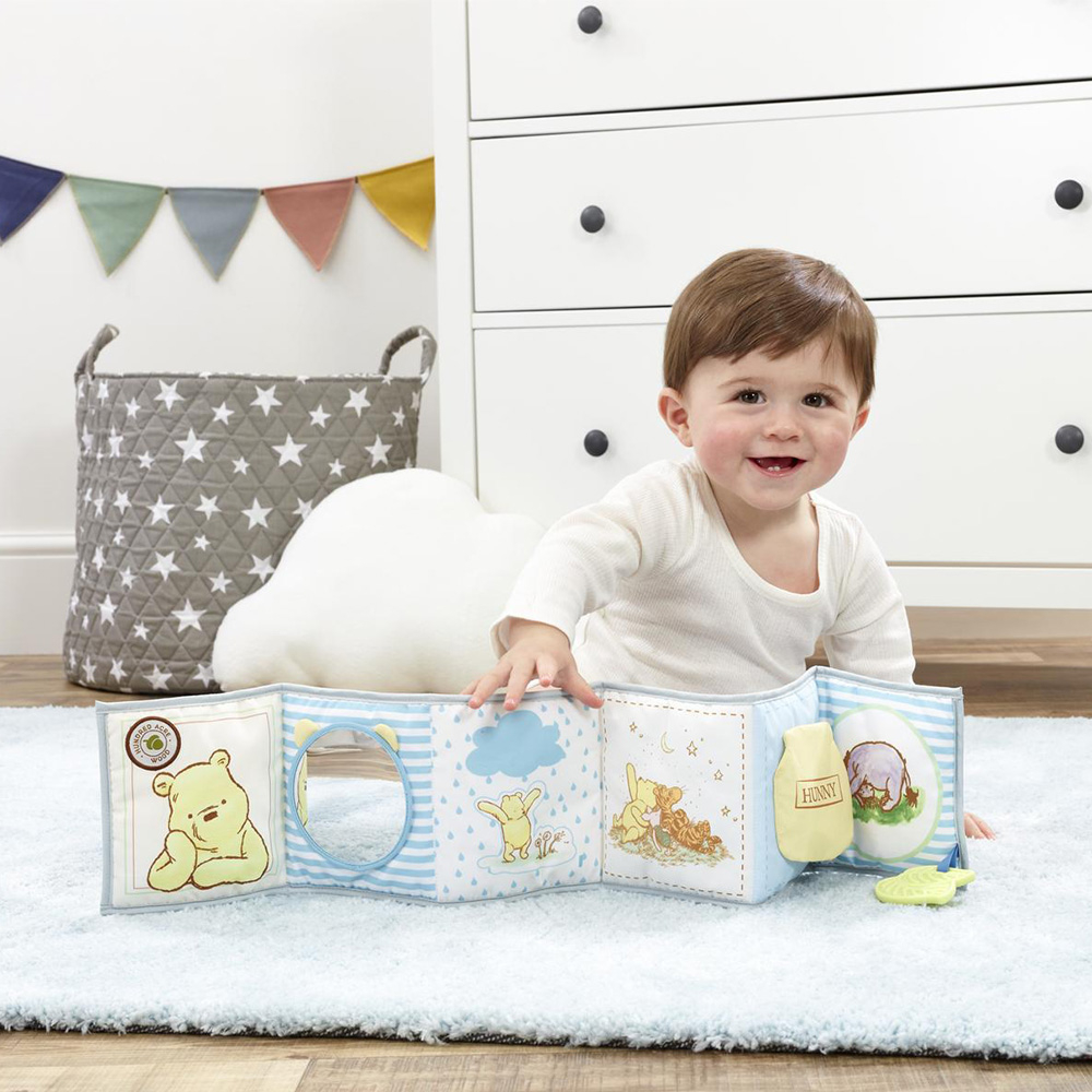 Jucarie - carte Winnie the Pooh cu doua fete pentru dezvoltare senzoriala [7]
