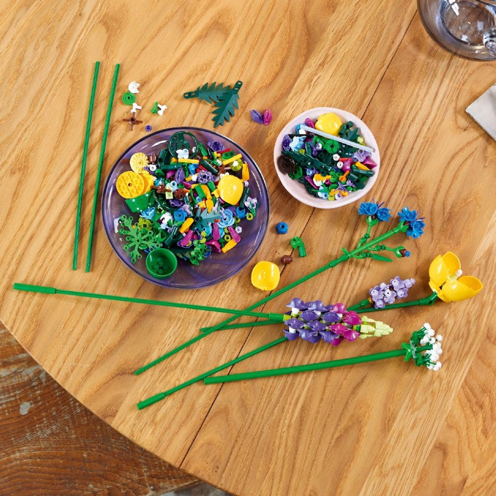 LEGO-Lego Icons Buchet De Flori De Camp 10313 [4]