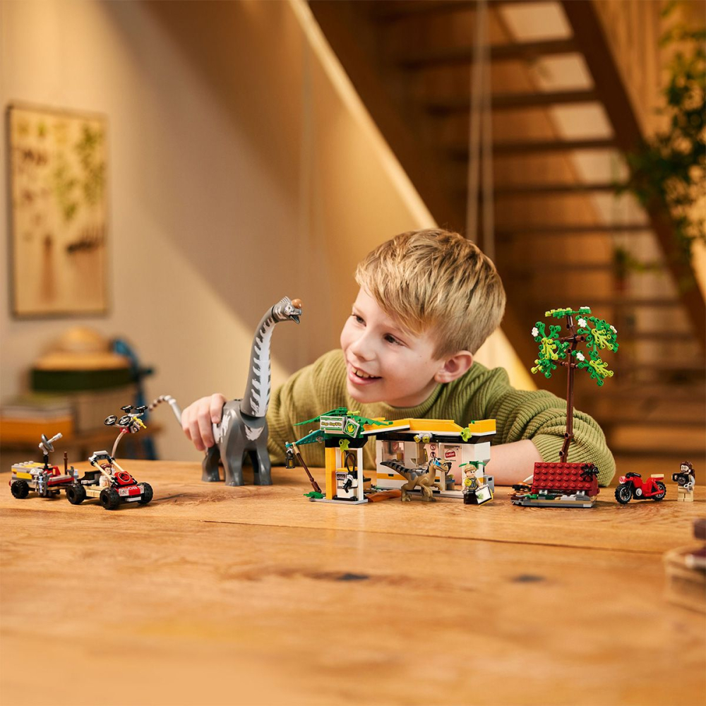 Lego Jurassic World Renasterea Misiune De Urmarire A Unui Velociraptor Si A Unui Titanosaurus 76973  [3]