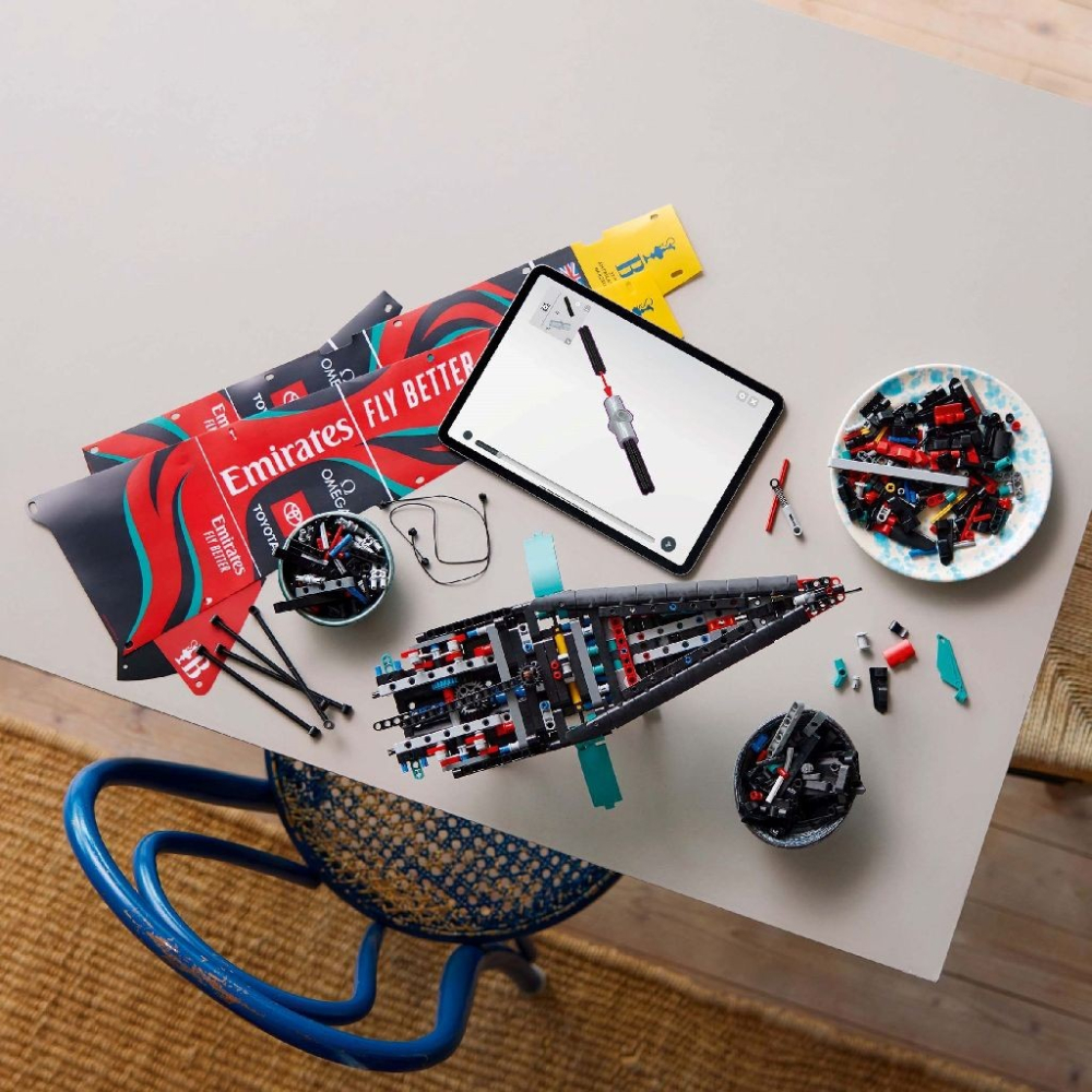 Lego Technic Iahtul Emirates Team New Zealand Ac75 42174 [4]