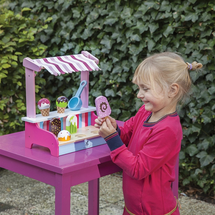 New-Classic-Toys-Magazin-inghetata [2]