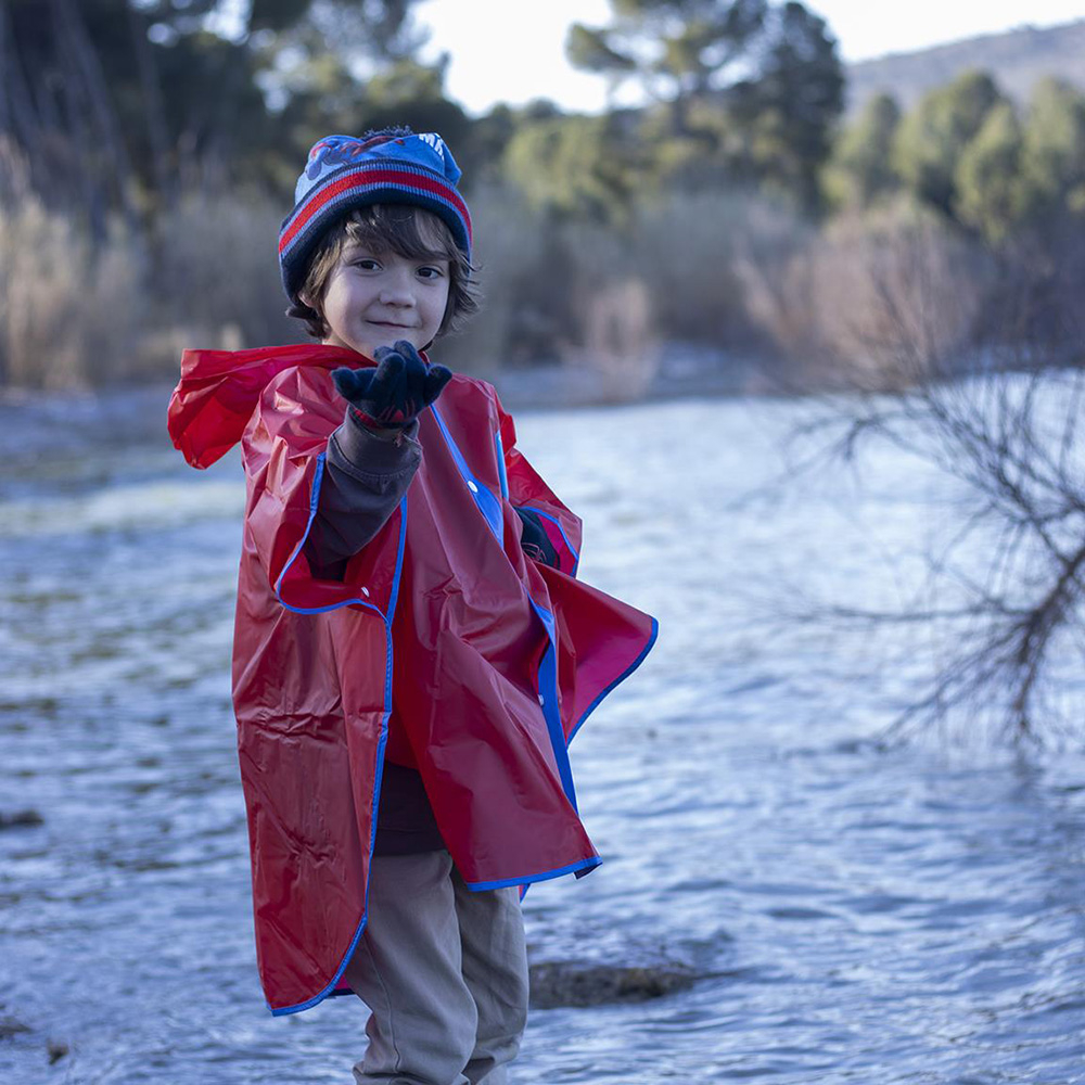 Pelerina de ploaie tip poncho, Spiderman, Rosu, 5 - 6 ani [2]
