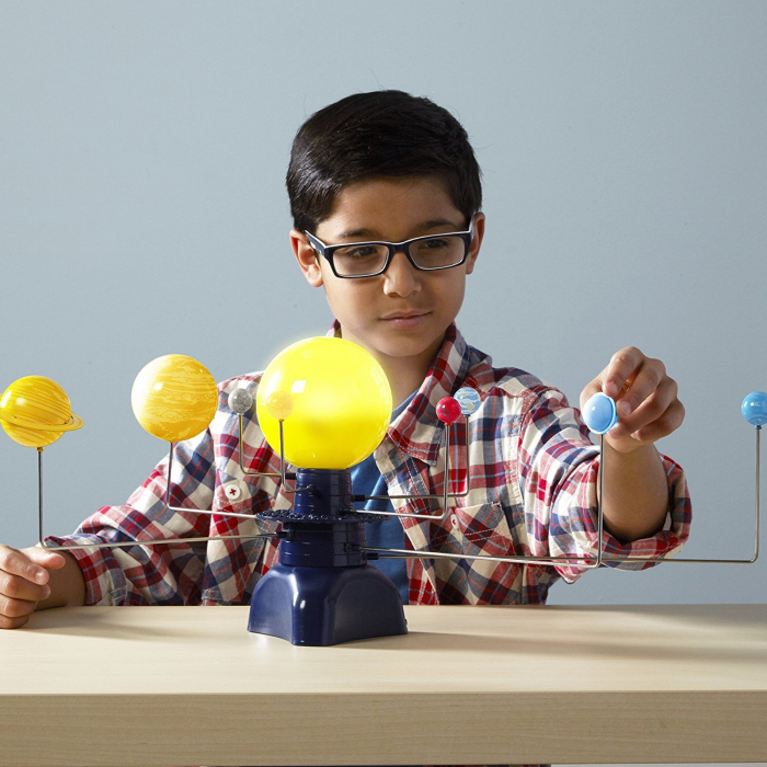 Learning-Resources-Sistem-Solar-Motorizat-Geo-Micul-astronom [4]