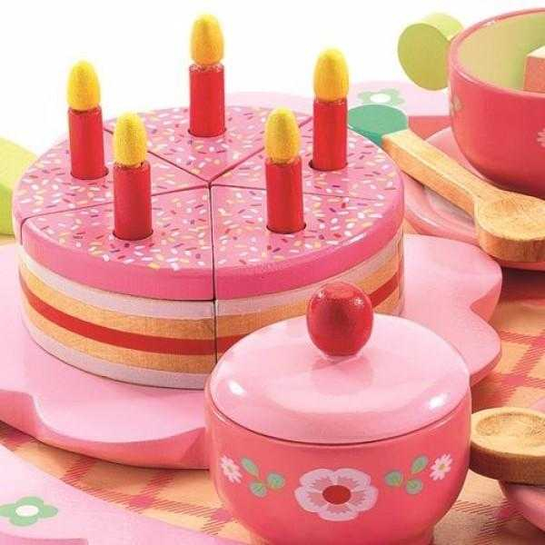 Djeco-Vesela-aniversare-Set-pentru-joc-de-rol-la-masa [2]