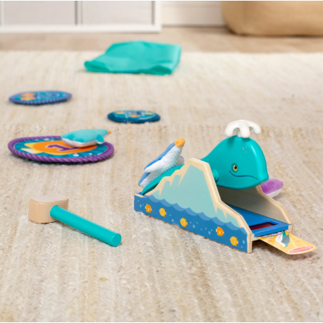 Melissa & Doug-Set de joaca din lemn Pinguinii Zburatori - colectia Distractie la targ [4]