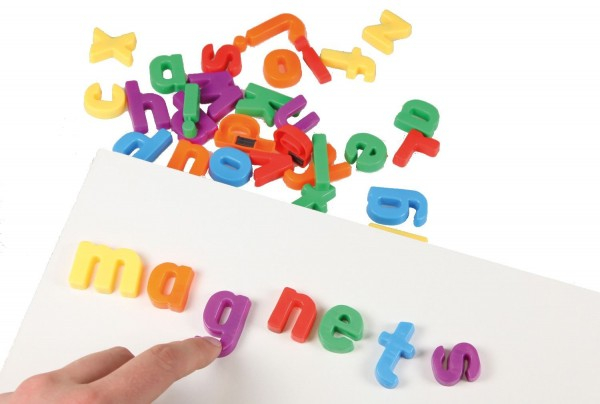 Set-litere-mici-magnetice-Lena-multicolore-36-piese-3-cm-lungime-Lena [2]