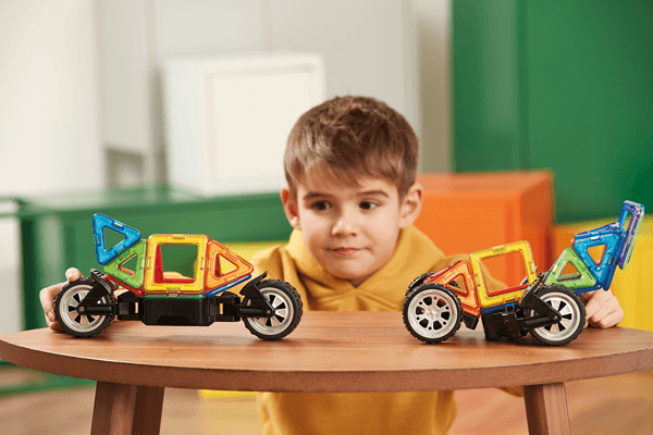 Clics-toys-Set-magnetic-de-construit-Magformers-Vehicule-17-piese [5]
