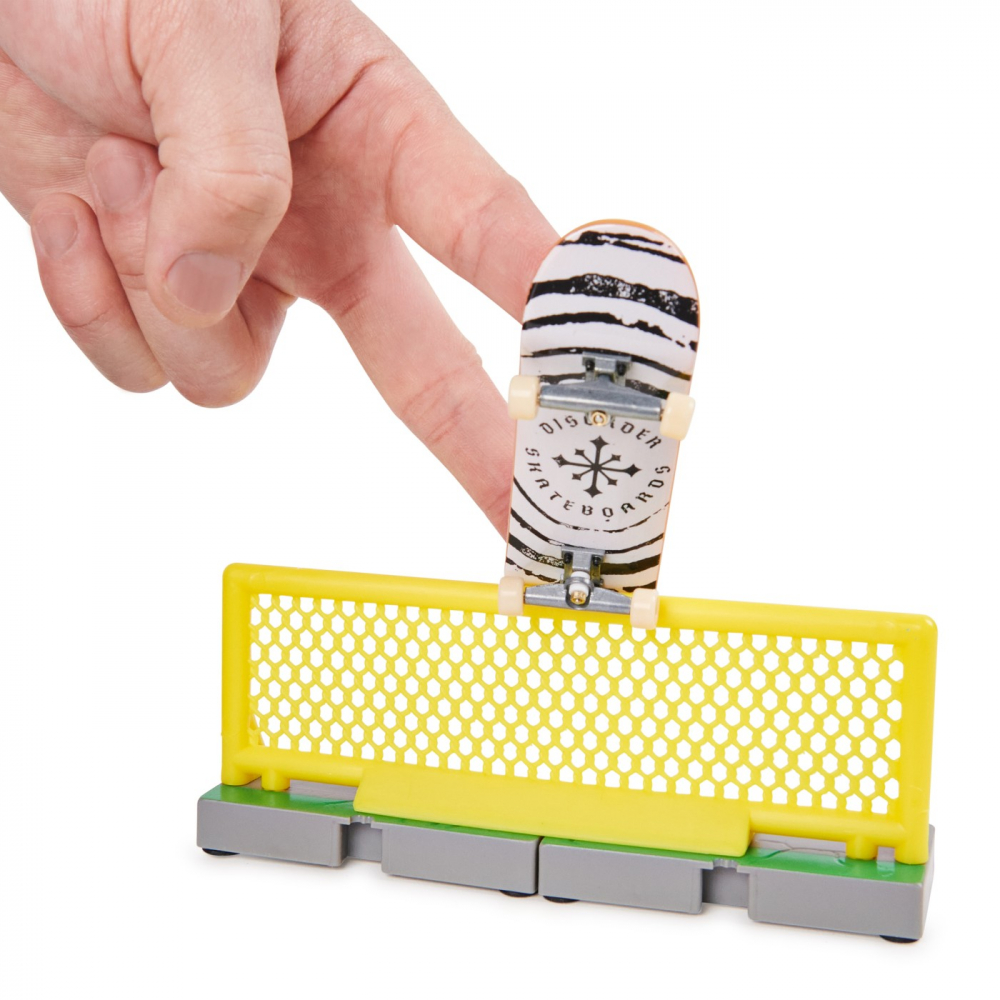 Tech Deck Fingerboard Pachet Cu Obstacol Disorder [4]
