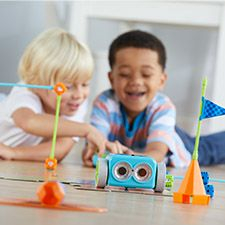 Learning-Resources-Robotul-Botley-Set-invatare-programare-pentru-prescolari-71-piese [4]