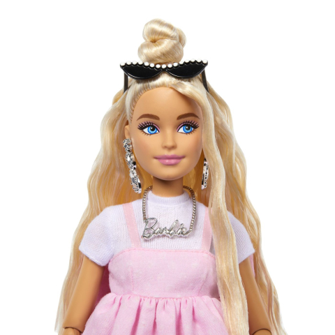 Mattel-Barbie Papusa Barbie Deluxe Style [5]