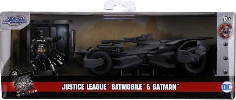 Jucarii sub 50 RON - Simba-Batman Automobil Batmobile Justice League 1:32