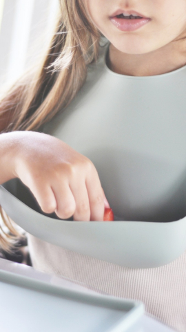 Minikoioi-Baveta Basic Bib Minikoioi, 100% Premium Silicone – Bubble Beige [2]