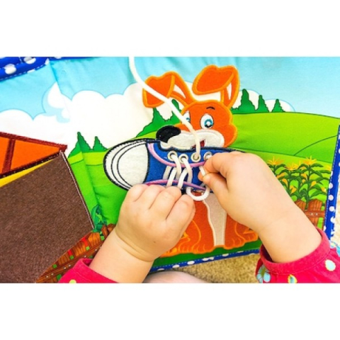 Jucarii educative - Piqipi-Carticica cu activitati Piqipi - Quiet book Puppy Edition