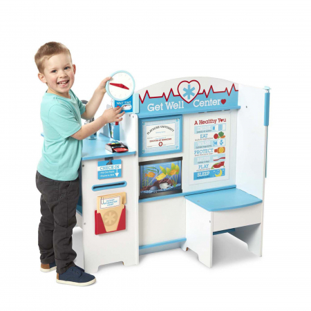 Toate jucariile - Melissa-Doug-Centru-de-joaca-din-lemn-La-Doctor