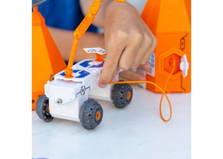 Educational-Insights-Circuit-Explorer-Misiune-in-spatiu-Miscare [2]
