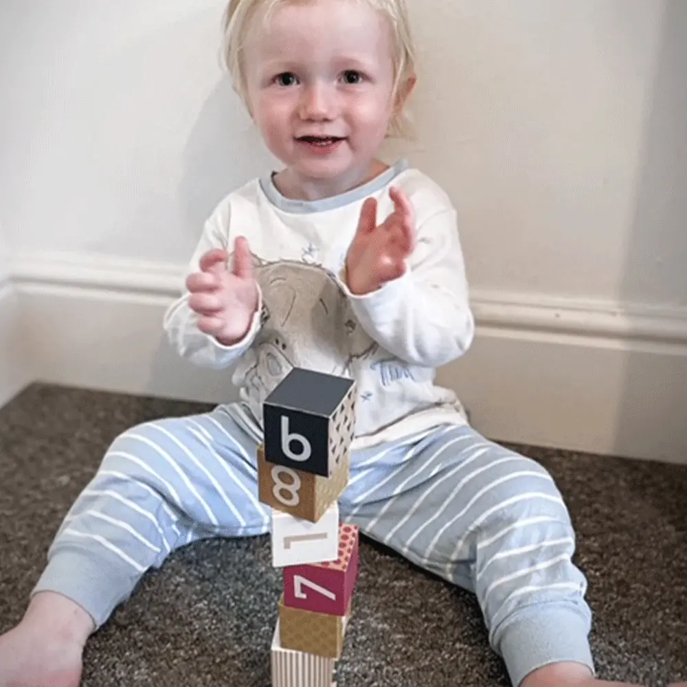 Cuburi din lemn - Invat sa numar [2]