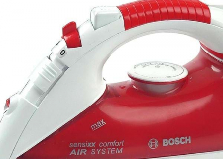 Klein-Fier-de-calcat-Bosch-pentru-copii-Imi-calc-singur-hainele [1]