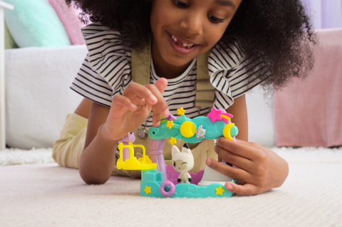  Gabbys Dollhouse Set Balcon Decorat A Lui Pandy Paws [3]