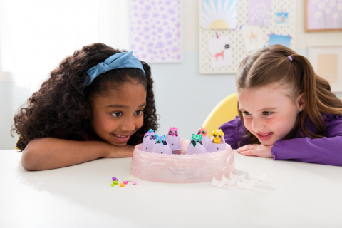 Hatchimals Alive Set Curcubeu [2]