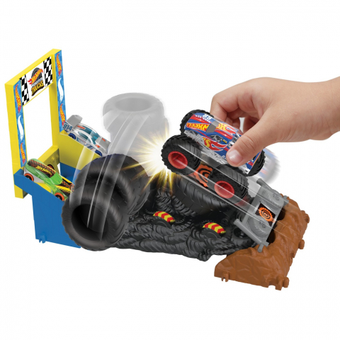 Hot Wheels Monster Trucks Entry Challenge Arena Smashers Provocarea Smash Race [2]