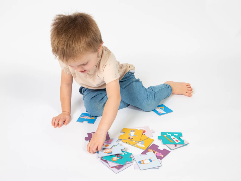 Joc educational pentru copii, Puzzle Trio cu Rutine zilnice, KuKiKuk Efko, 8 perechi, 24 piese mari, carton gros, animatii colorate haioase, varsta 2-5 ani [5]