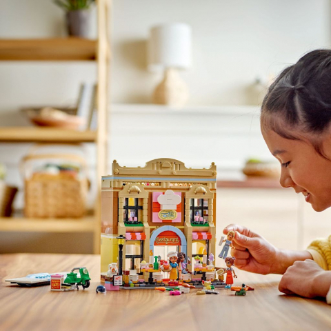 Lego Friends Restaurant Si Scoala De Gastronomie 42655 [2]