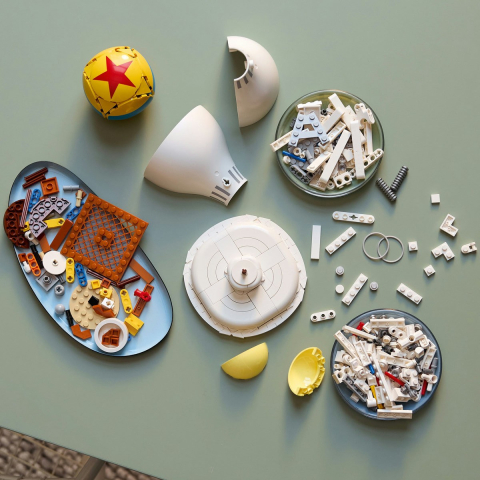 LEGO-Lego Ideas Disney Pixar Luxo Jr 21357 [4]