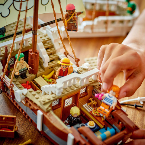 LEGO-Lego One Piece Corabia De Pirati Fasneata Merry 75639 [4]