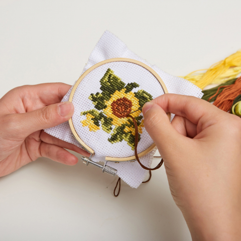 Mini Set de Broderie in Cruciulita – Floarea-soarelui [2]