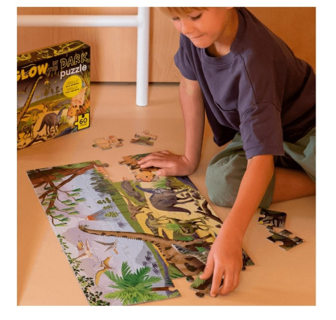 Oktató játékok - Puzzle care straluceste in intuneric, APLI Kids, 60 de piese, Dinozauri