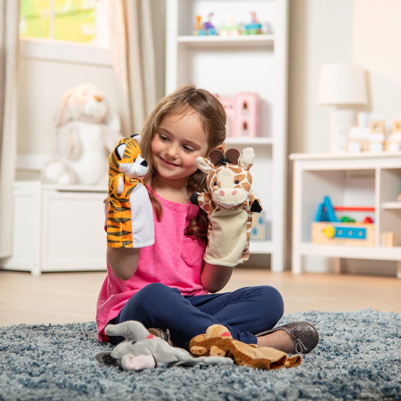 Melissa-Doug-Set-4-papusi-de-mana-Zoo [1]