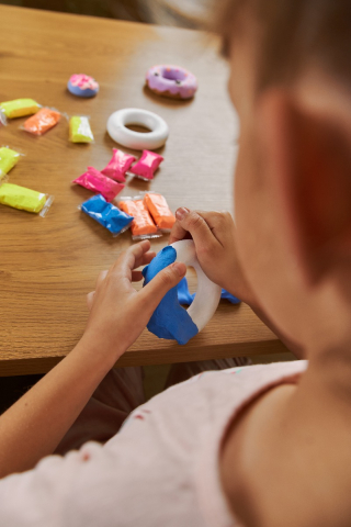 Set Air Clay cu argila usoara pentru modelaj Lovin - 42 culori - Donuts Box [3]