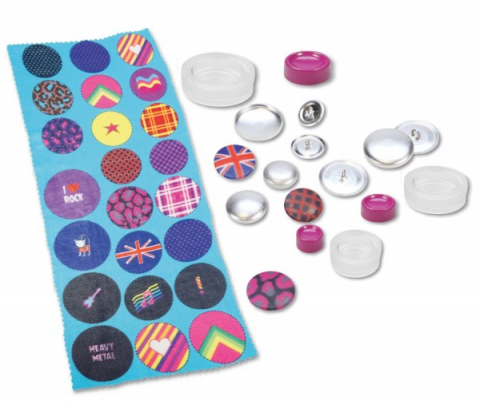 Cadouri botez - Set-creativitate-creatie-insigne-si-nasturi-Lena-20-insigne-cu-modele-Lena