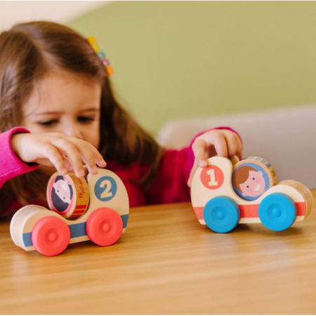 Melissa & Doug-Set de doua masinute din lemn colectia GO TOTs [9]