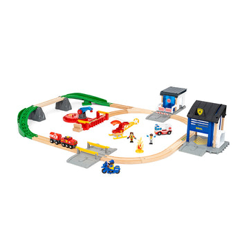 Jucarii 3-5 ani - BRIO-Set interactiv cu trenulet si masina de interventii speciale BRIO, 3+ ani
