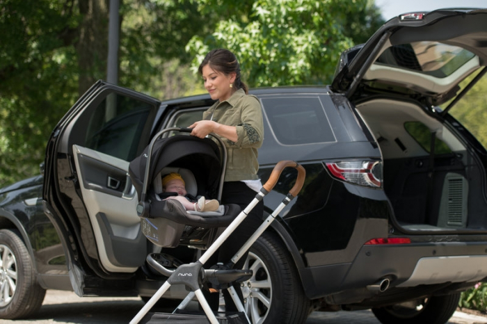 Nuna - Carucior compact Triv Caviar [2]