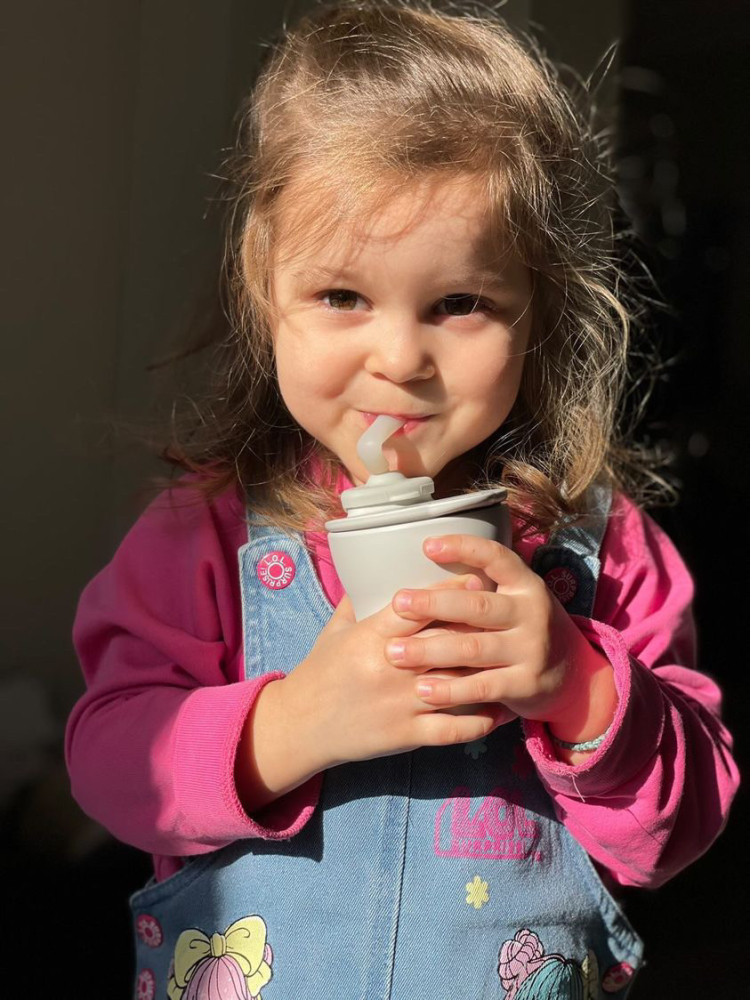 Pahar de antrenament 1-2-3 Sip cu capac și pai Grey BebePrice.ro [4]