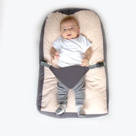 Lenjerii patut & Paturici - Saltea-anti-alunecare-cu-ham-pentru-bebeluși-EasyRest-Somon-premium-pentru-bebelusi---BebePrice.ro
