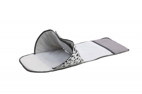 Saltea-de-înfășat-pliabilă-QuickChange-model-Vacuta-premium-pentru-bebelusi---BebePrice.ro [2]