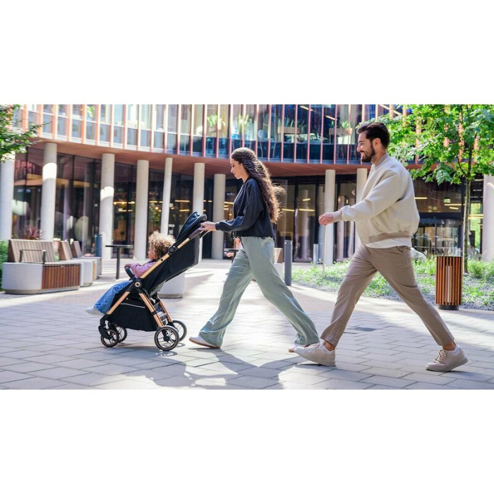 Carucior sport, Lionelo, Ingrid, Capotina impermeabila cu filtru UPF50+, Pana la 22 Kg, Sistem pentru pliere automata, 6 luni+, Gri [30]