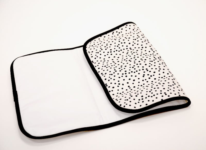 Geanta infasat bebelusi Baby On Board Urban Dots [7]