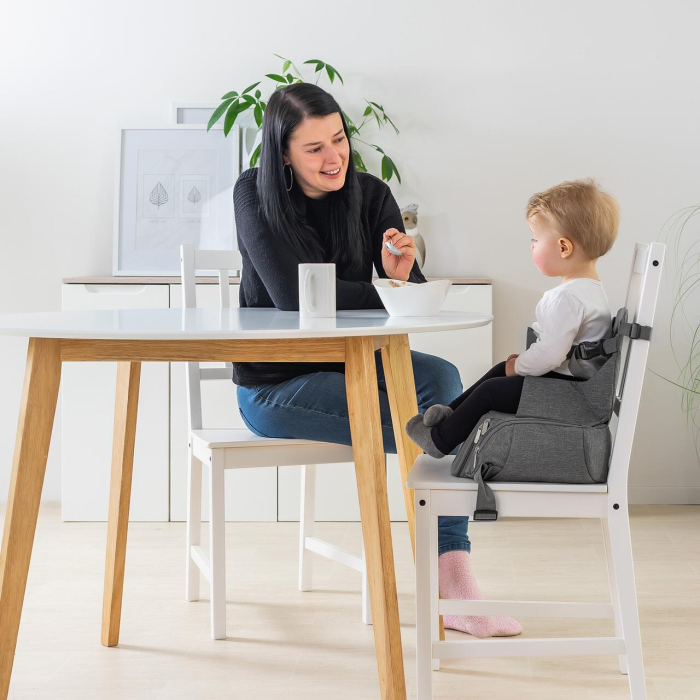 Inaltator de scaun pentru bebelusi 6-36 luni, transportabil, din plastic reciclat, Reer Growing Booster Seat 85041 [6]