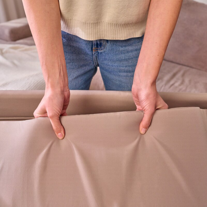 Patut pliant multifunctional Lionelo Ellen cu laterala culisanta pana la 15 kg 120x60 cm [24]