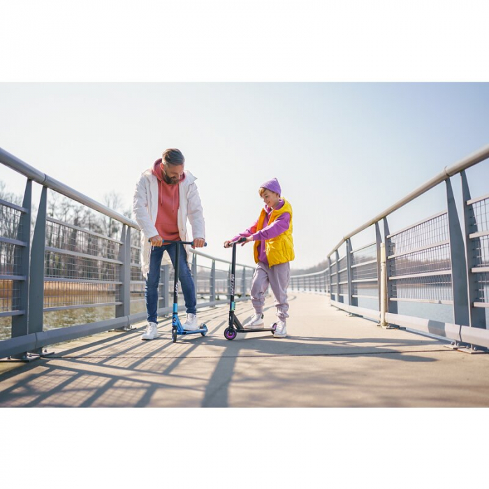 Trotineta Lionelo Whizz pentru Acrobatii 20 - 100 kg [25]