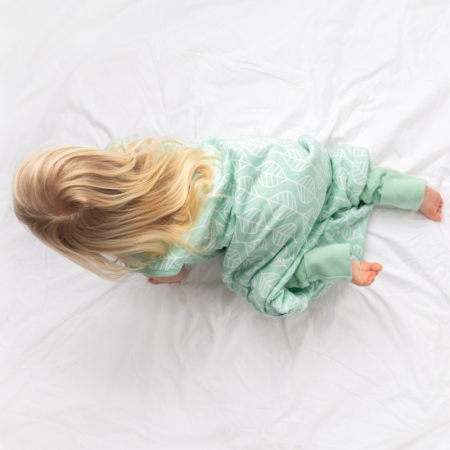 Sac de dormit cu picioruse si talpa antiderapanta Leaves 100 cm + manseta 1.0 Tog - Slumbersac [2]